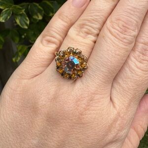 Sarah Coventry Floral Burst Ring Gold Amber Rhinestone Blossom Vintage Size 6